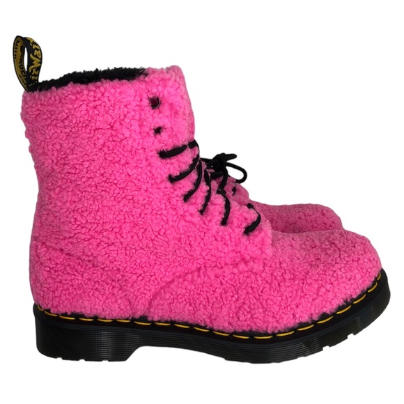 🆕 Dr. Martens 1460 Pascal Pink Lux Borg Faux Shearling Combat Boots - Picture 2 of 9